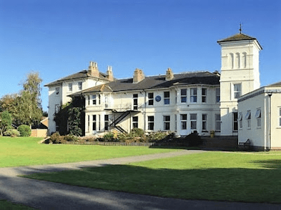 This image has an empty alt attribute; its file name is image-31.png