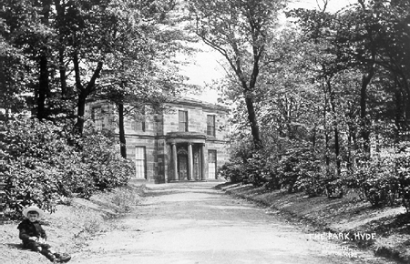 This image has an empty alt attribute; its file name is image-34.png